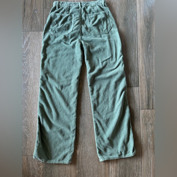 Reformation Alyssa high rise wide leg corduroy pants moss color. size 28 - Picture 10 of 13